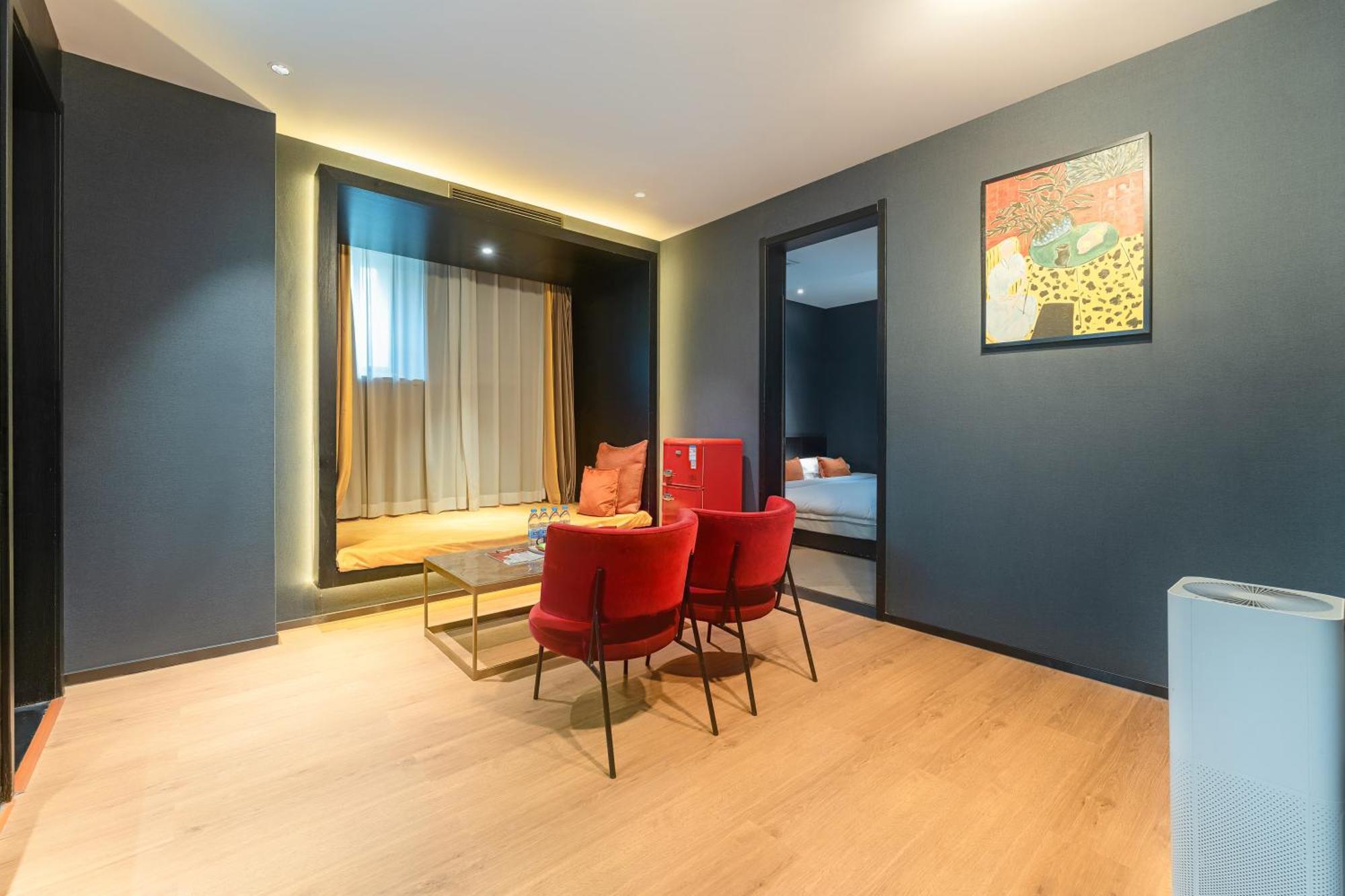 Hesu Designer Hotel & Suites -Near Xi'An Drum Tower And Yongning Gate -Free Laundry Luggage Storage -Kitty Cafe With Freshly Ground Coffee -24H Front Desk -English Service Exterior foto