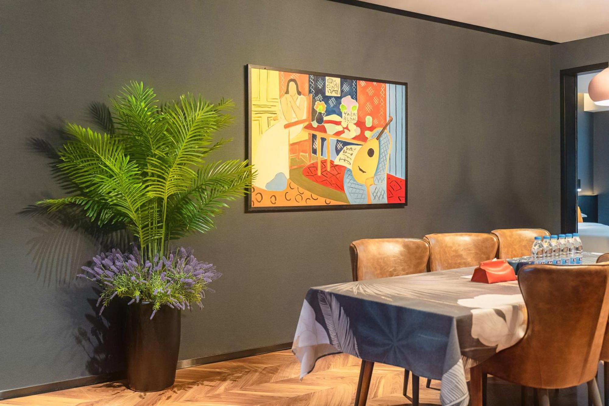 Hesu Designer Hotel & Suites -Near Xi'An Drum Tower And Yongning Gate -Free Laundry Luggage Storage -Kitty Cafe With Freshly Ground Coffee -24H Front Desk -English Service Exterior foto