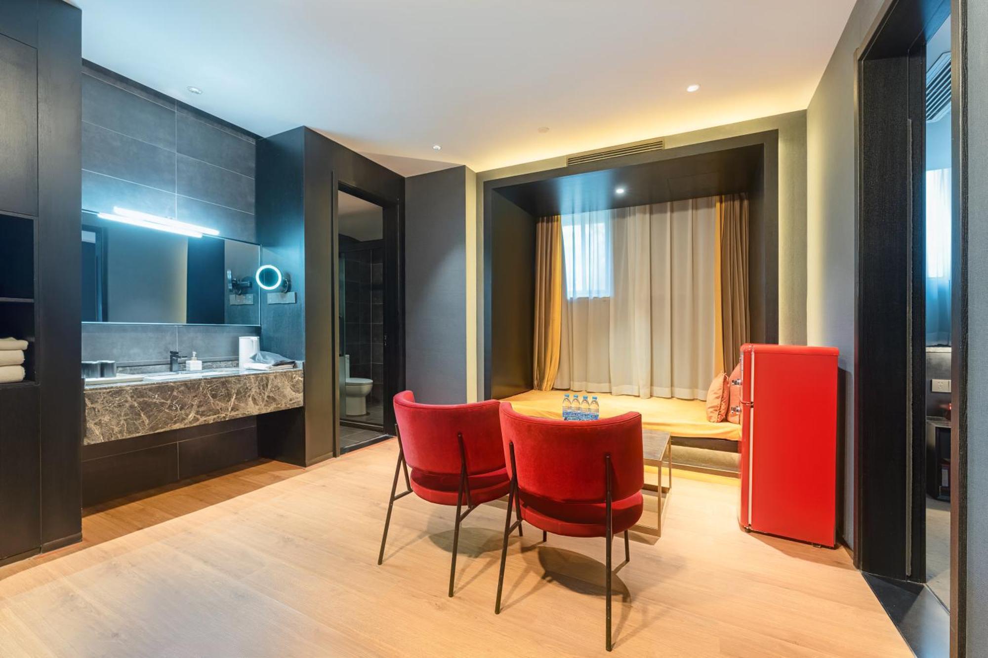 Hesu Designer Hotel & Suites -Near Xi'An Drum Tower And Yongning Gate -Free Laundry Luggage Storage -Kitty Cafe With Freshly Ground Coffee -24H Front Desk -English Service Exterior foto