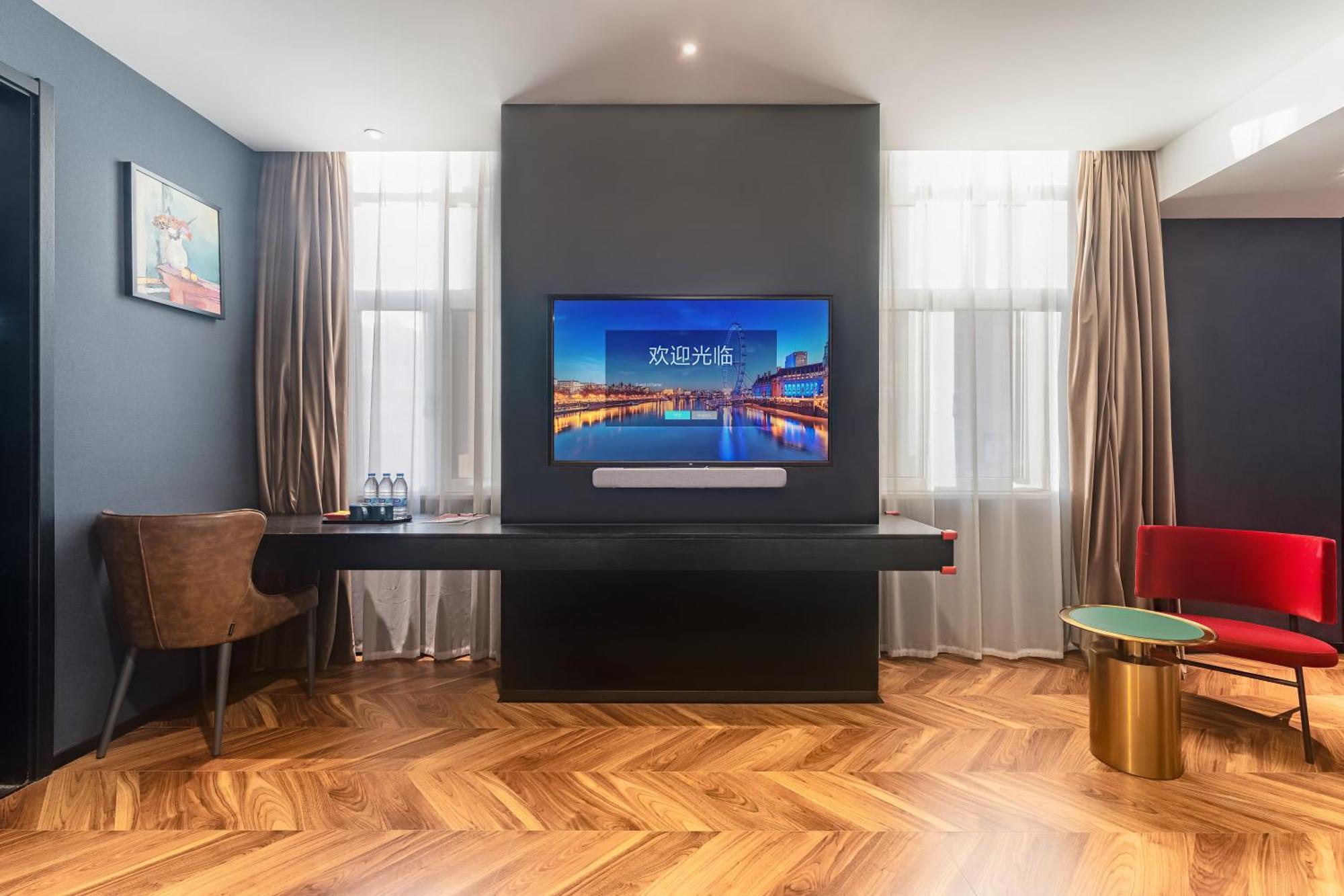 Hesu Designer Hotel & Suites -Near Xi'An Drum Tower And Yongning Gate -Free Laundry Luggage Storage -Kitty Cafe With Freshly Ground Coffee -24H Front Desk -English Service Exterior foto